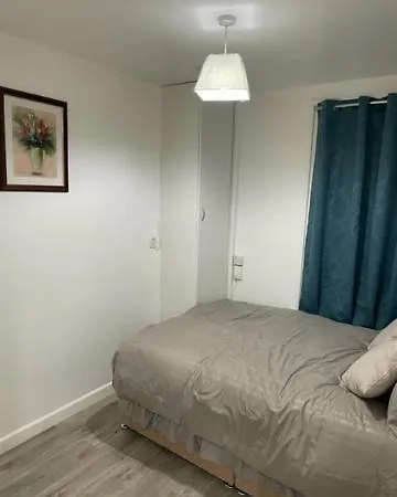 Luxury 2 Bedrooms Flat Leytonstone Londen Buitenkant foto