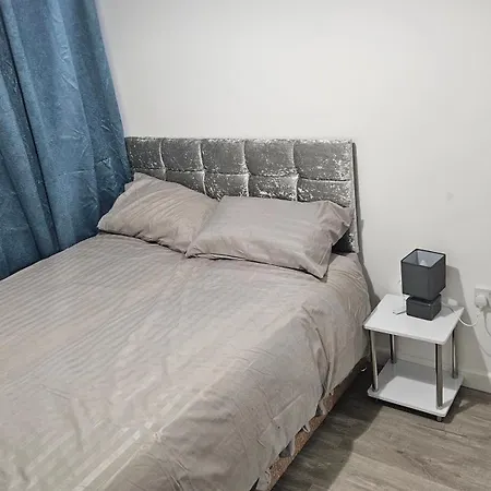 Luxury 2 Bedrooms Flat Leytonstone Londen Buitenkant foto