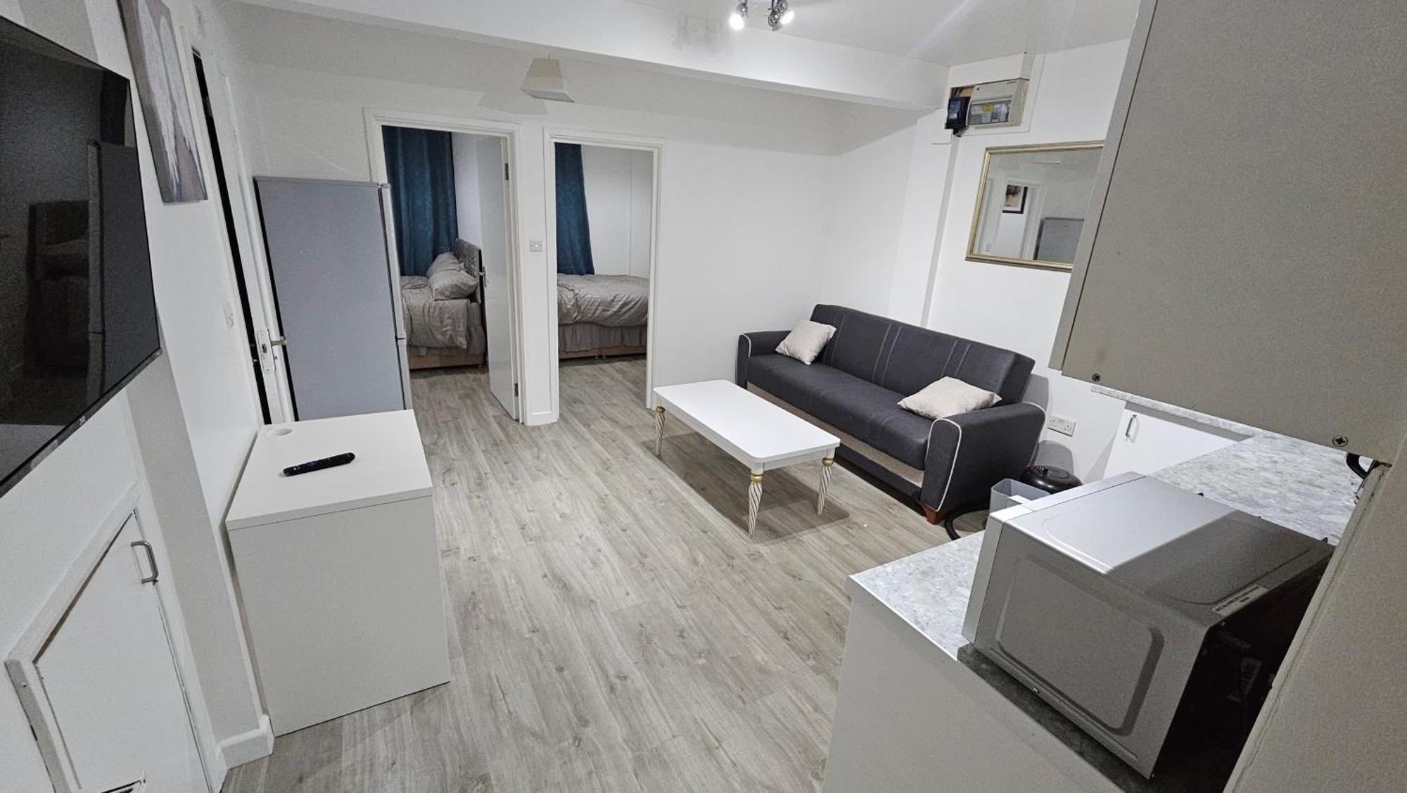 Apartment Luxury 2 Bedrooms Flat Leytonstone London